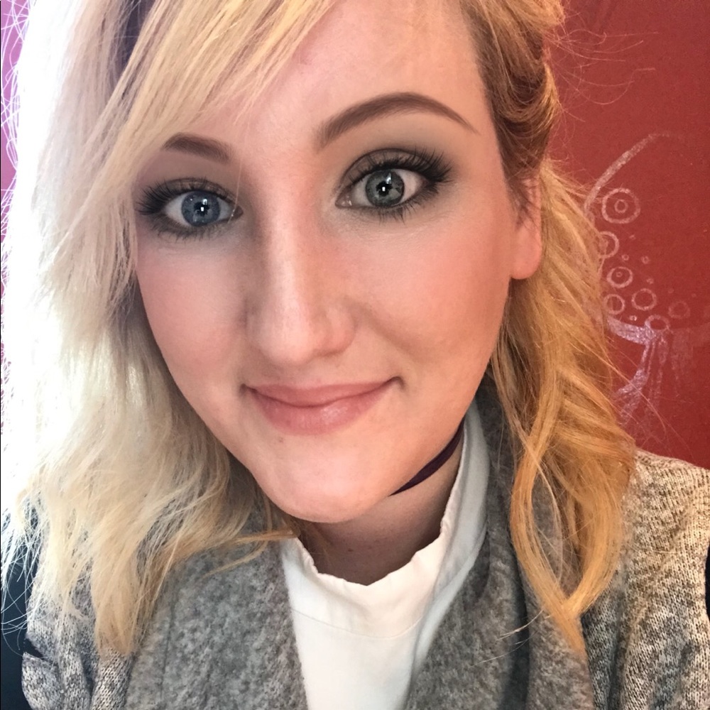 Meet your Posher, Sharlie